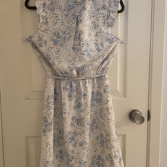 Dress - Picture 4 of 5